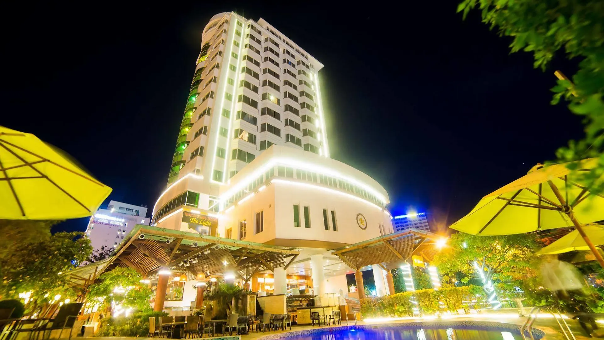 The Light Hotel Nha Trang