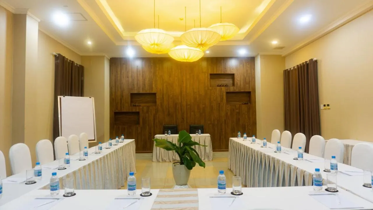 ****  The Light Hotel Nha Trang Vietnam