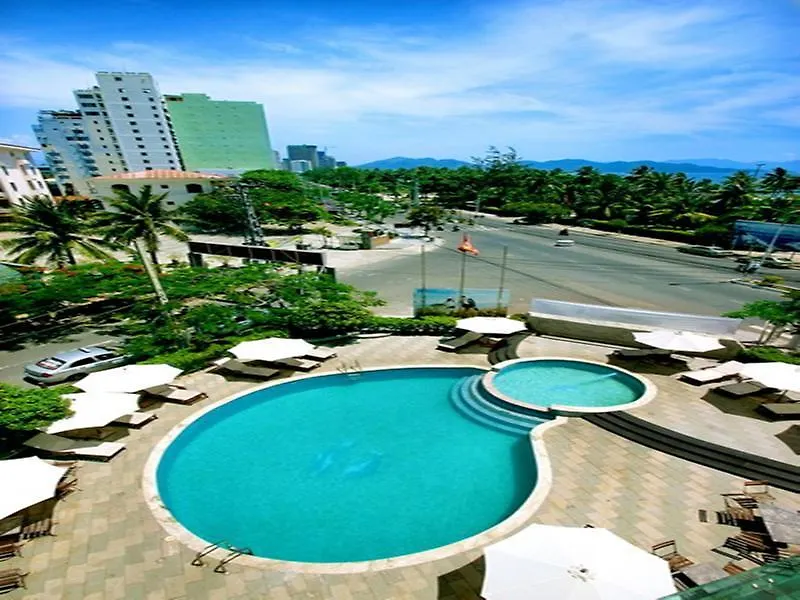 The Light Hotel Nha Trang 4*,